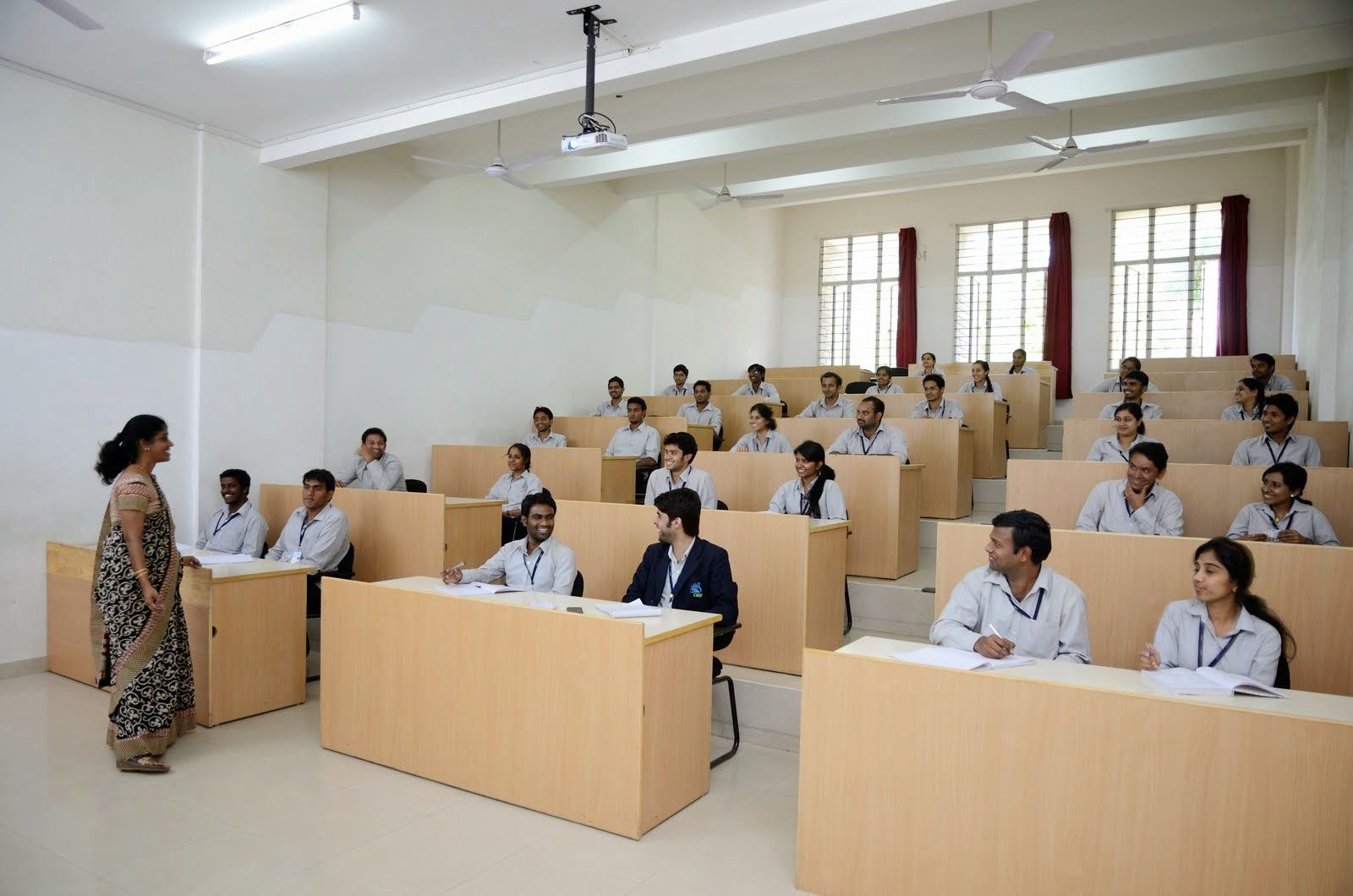 cmr institute of technology, image size:1600x1060